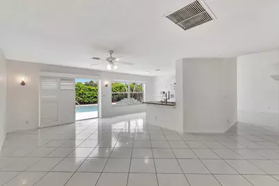 8895 Sonoma Lake Boulevard, Boca Raton, FL 33434 - Photo 14