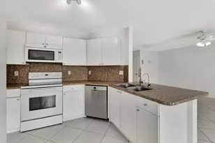 8895 Sonoma Lake Blvd, Boca Raton, FL 33434 - Photo 20