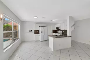 8895 Sonoma Lake Blvd, Boca Raton, FL 33434 - Photo 16