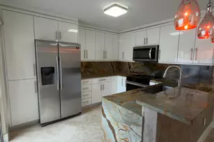 22200 Boca Rancho Dr, Boca Raton, FL 33428 - Photo 8
