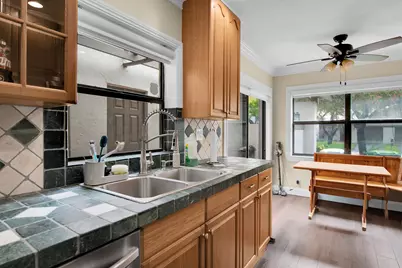 8203 NW 100th Way, Tamarac, FL 33321 - Photo 10