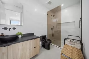 3304 NE 14th Ct, Fort Lauderdale, FL 33304 - Photo 32
