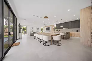 3304 NE 14th Ct, Fort Lauderdale, FL 33304 - Photo 2