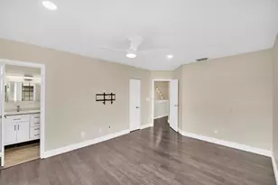 10723 NW 10th St, Pembroke Pines, FL 33026 - Photo 8