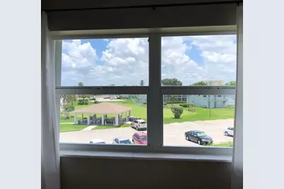 210 Horizon Street E, Boynton Beach, FL 33435 - Photo 6
