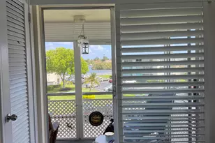 210 Horizon St E, Boynton Beach, FL 33435 - Photo 8