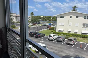 210 Horizon St E, Boynton Beach, FL 33435 - Photo 12