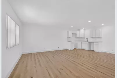 155 Seville G, Delray Beach, FL 33446 - Photo 2