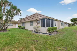 155 Seville G, Delray Beach, FL 33446 - Photo 20