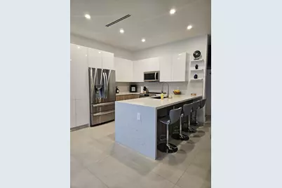 2275 SE 7th Street, Pompano Beach, FL 33062 - Photo 4