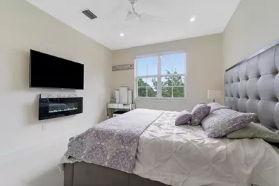 11730 St Andrews Place #302, Wellington, FL 33414 - Photo 18