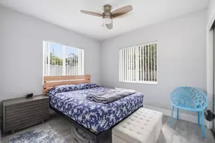 712 NE 10th Ave, Pompano Beach, FL 33060 - Photo 12