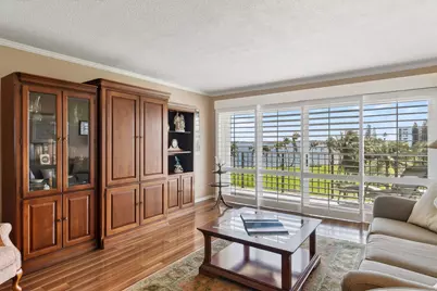 801 Lake Shore Drive #414, Lake Park, FL 33403 - Photo 4