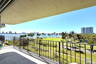 801 Lake Shore Dr, Lake Park, FL 33403 - Photo 32