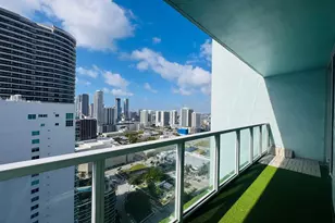 1900 N Bayshore Dr, Miami, FL 33132 - Photo 2