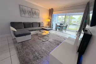 470 Paradise Isle Blvd, Hallandale Beach, FL 33009 - Photo 12