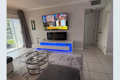 470 Paradise Isle Boulevard #105, Hallandale Beach, FL 33009 - Photo 18