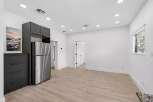 517 NW 1st St, Delray Beach, FL 33444 - Photo 6