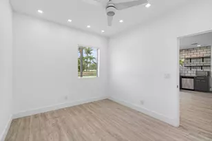 517 NW 1st St, Delray Beach, FL 33444 - Photo 16