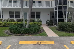 222 Somerset L, West Palm Beach, FL 33417 - Photo 8