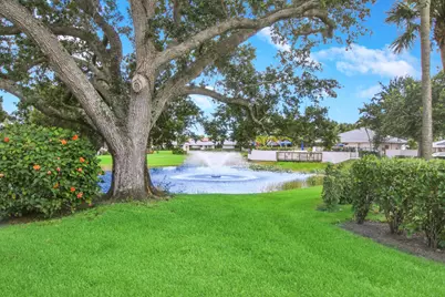 915 Club Drive, Palm Beach Gardens, FL 33418 - Photo 16