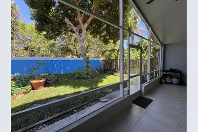 143 St Michaels Court, Jupiter, FL 33458 - Photo 2