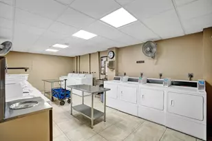 900 NE 18th Ave, Fort Lauderdale, FL 33304 - Photo 20