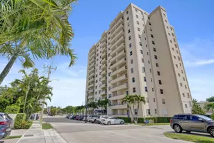 900 NE 18th Ave, Fort Lauderdale, FL 33304 - Photo 22