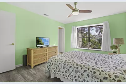 1089 Raintree Drive, Palm Beach Gardens, FL 33410 - Photo 22