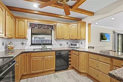 1089 Raintree Drive, Palm Beach Gardens, FL 33410 - Photo 12