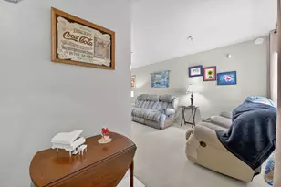 1211 NW 44th St, Deerfield Beach, FL 33064 - Photo 8