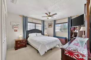 1211 NW 44th St, Deerfield Beach, FL 33064 - Photo 14