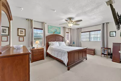1211 NW 44th Street, Deerfield Beach, FL 33064 - Photo 10