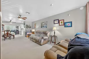 1211 NW 44th St, Deerfield Beach, FL 33064 - Photo 6