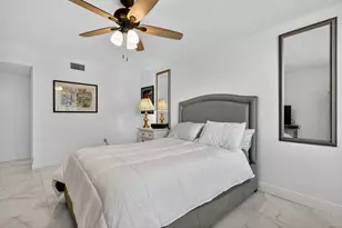 110 Half Moon Cir, Hypoluxo, FL 33462 - Photo 18