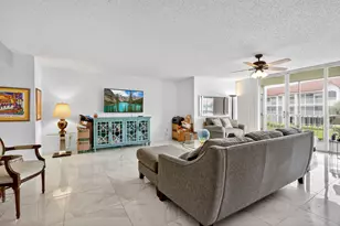 110 Half Moon Cir, Hypoluxo, FL 33462 - Photo 20