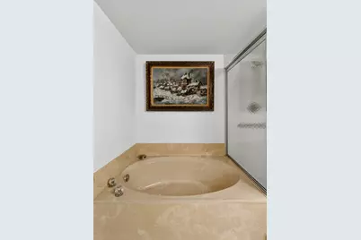 110 Half Moon Circle #D2, Hypoluxo, FL 33462 - Photo 16