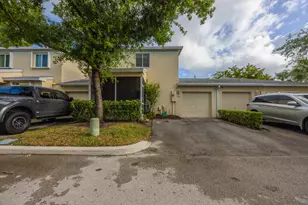 10931 Sea Hibiscus Ln, Tamarac, FL 33321 - Photo 14