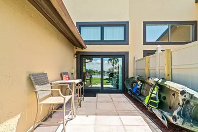 12542 Westhampton Circle, Wellington, FL 33414 - Photo 8