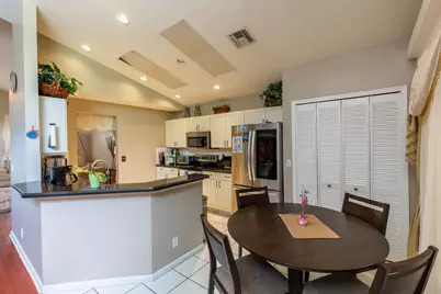 15157 Oak Chase Court, Wellington, FL 33414 - Photo 10