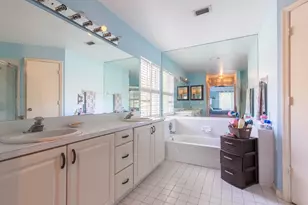 15157 Oak Chase Ct, Wellington, FL 33414 - Photo 18