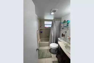 725 Lori Drive #107, Palm Springs, FL 33461 - Photo 10