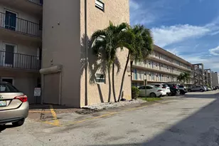 725 Lori Dr, Palm Springs, FL 33461 - Photo 1