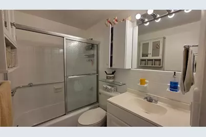 900 SW 10th Terrace #2s, Hallandale Beach, FL 33009 - Photo 20