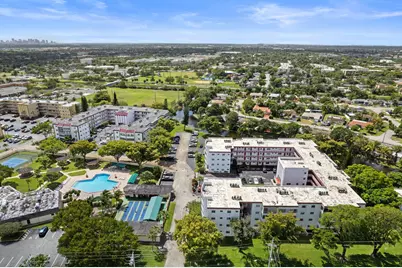 4000 NW 44th Avenue #207, Lauderdale Lakes, FL 33319 - Photo 2