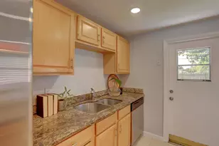 314 NW 12th Ave, Delray Beach, FL 33444 - Photo 8