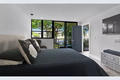 859 Jeffery St #202, Boca Raton, FL 33487 - Photo 32