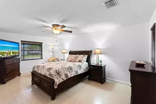 9909 SW 16th St, Pembroke Pines, FL 33025 - Photo 22