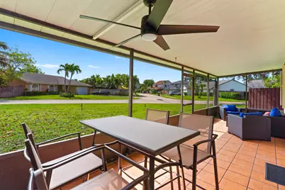 9909 SW 16th Street, Pembroke Pines, FL 33025 - Photo 26
