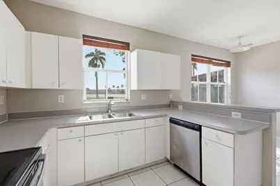 27598 SW 138th Avenue, Homestead, FL 33032 - Photo 16